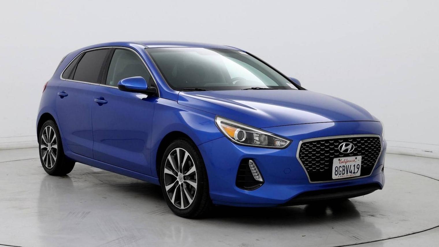 HYUNDAI ELANTRA GT 2018 KMHH35LE0JU017434 image